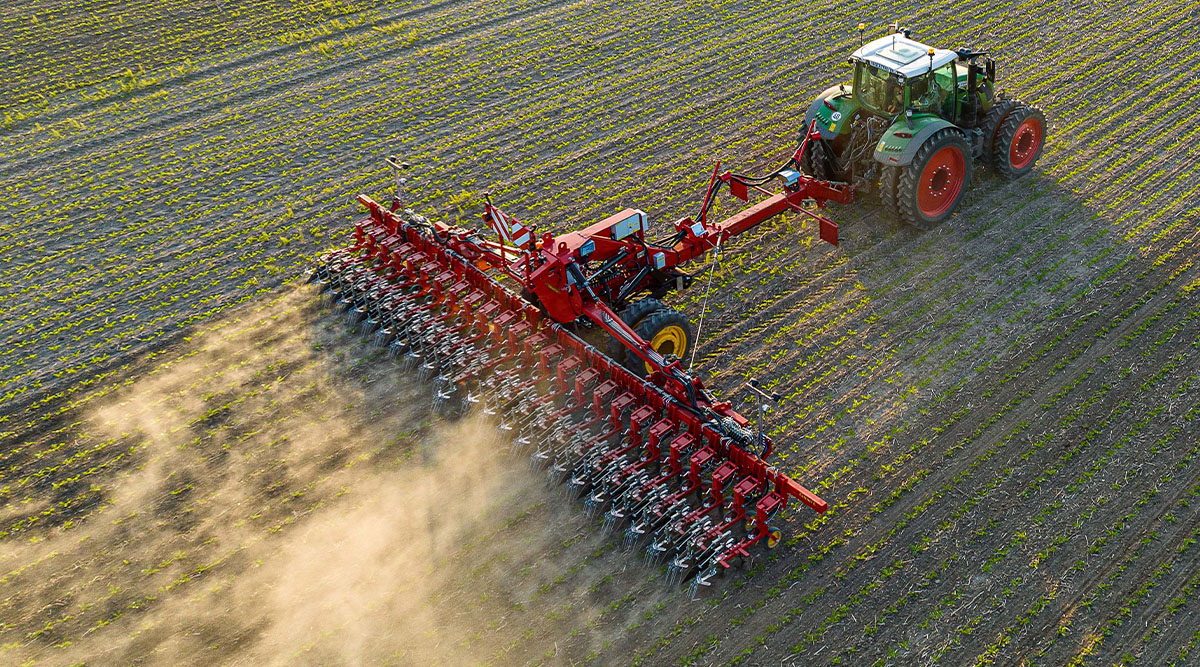 Väderstad inter-row cultivator Extract