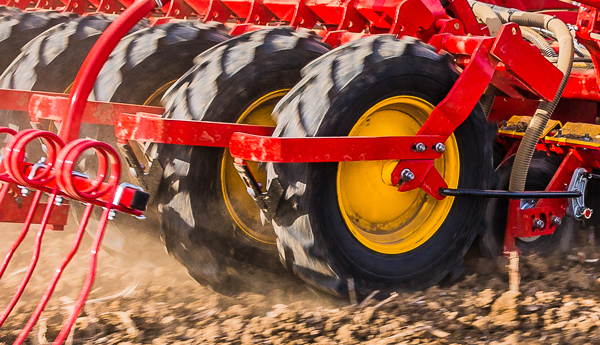 Rapid seed drill OffSet lowers draught requirement