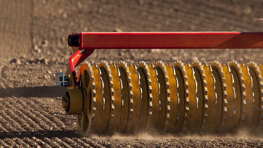 Väderstad roller in field