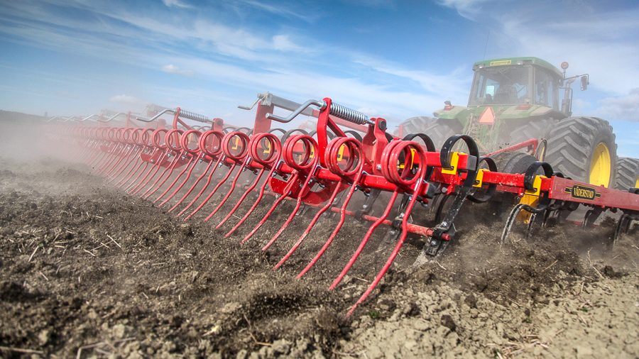 NZ Aggressive with a versatile following harrow